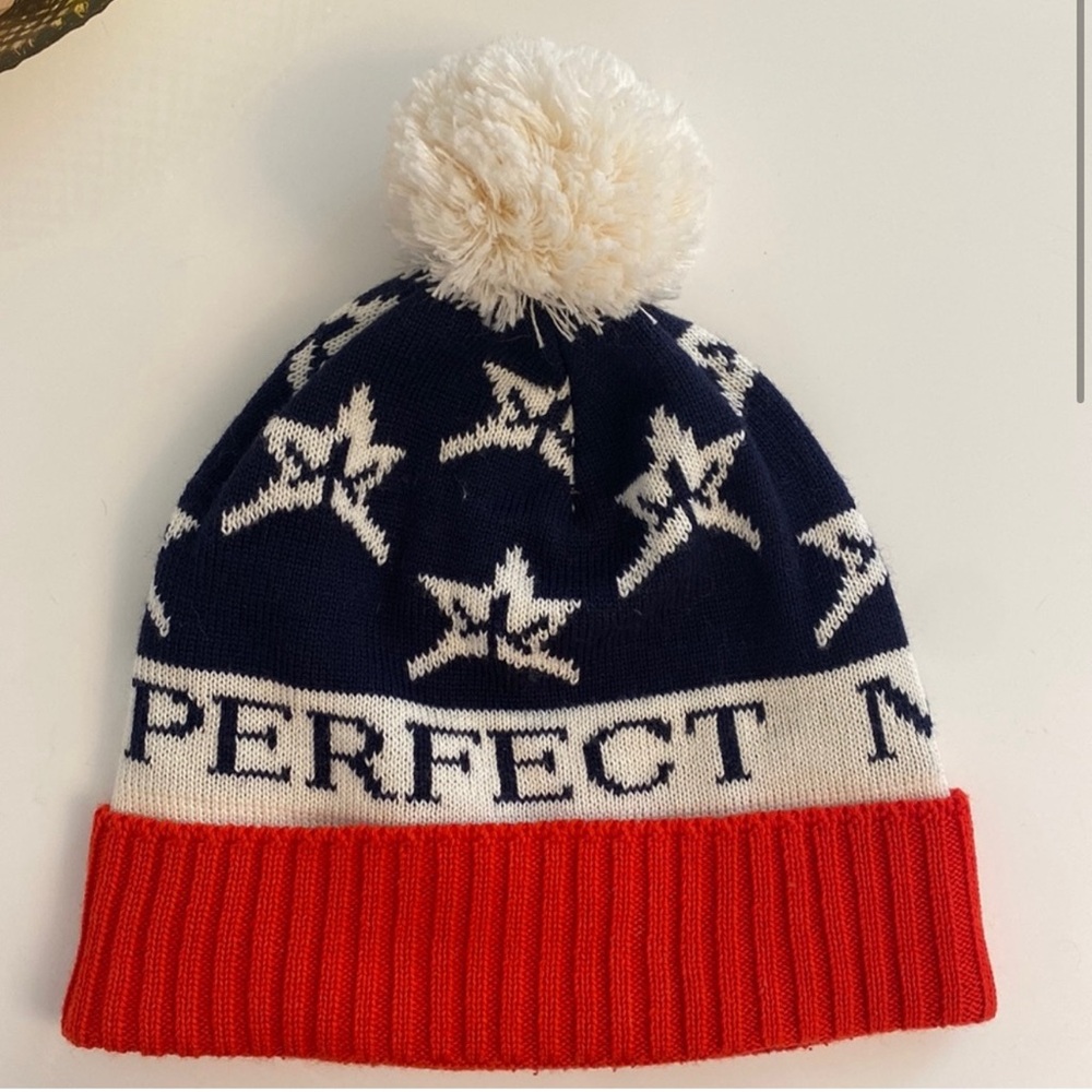Perfect Moment Star Beanie